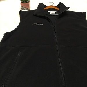 Columbia Black Fleece Vest XL